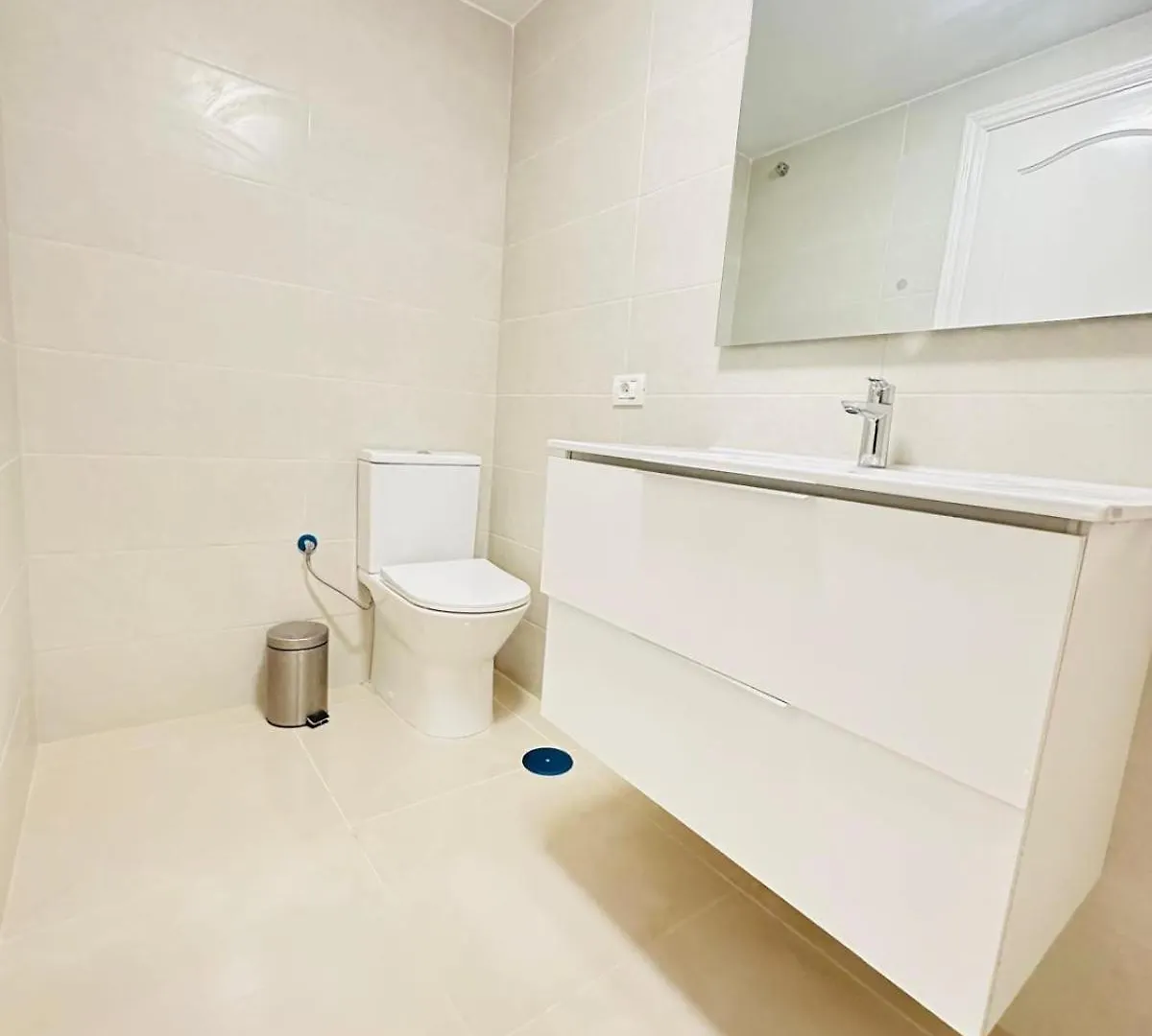 Cozy Apartment Few Steps Of The Beach Medano El Medano  0*, El Medano (Tenerife) Spain