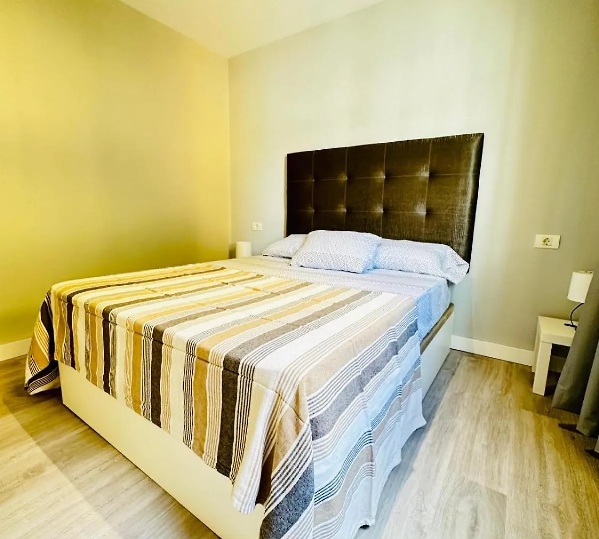Cozy Apartment Few Steps Of The Beach Medano El Medano  Spain
